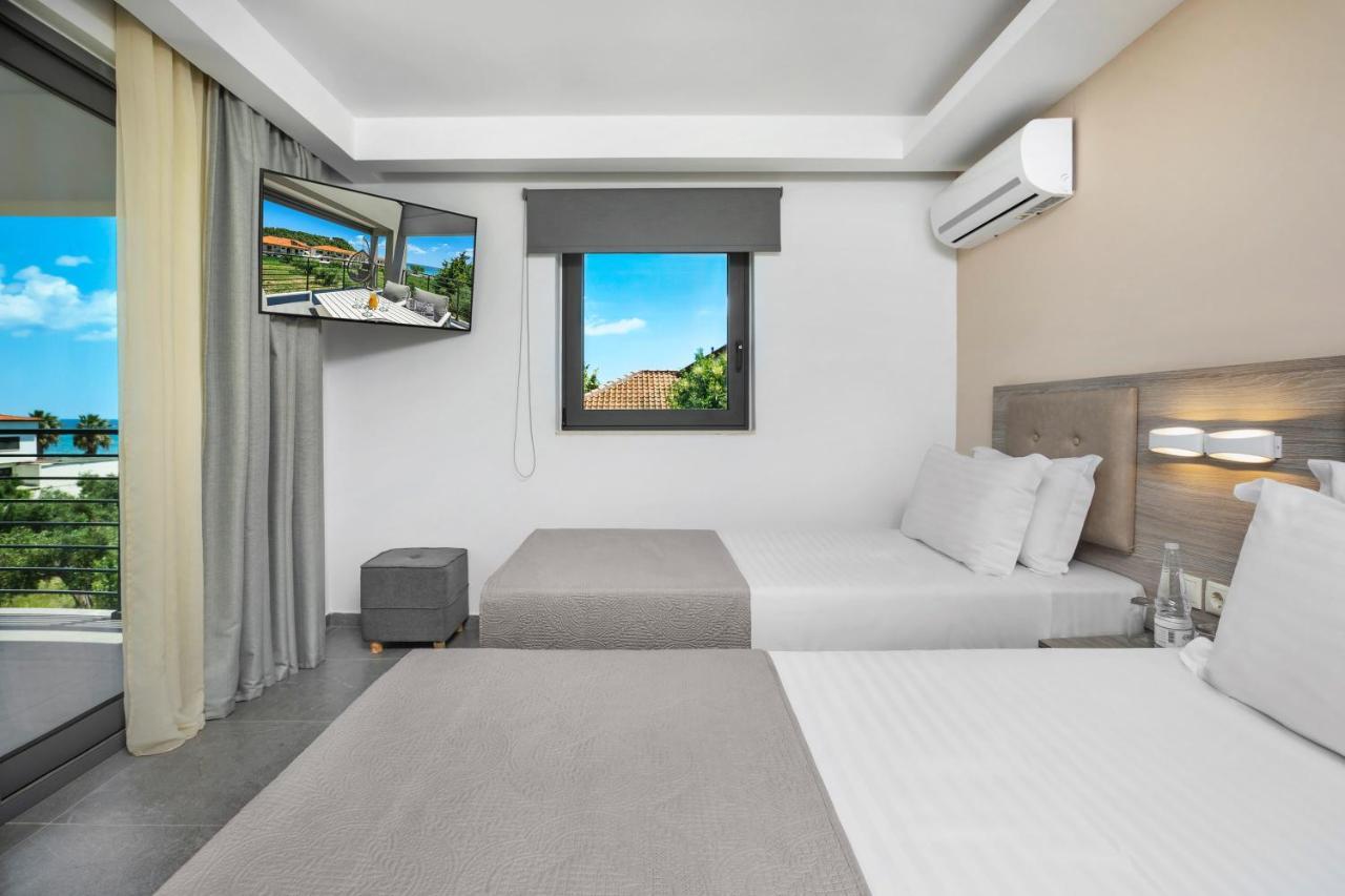 Newstory Suites Possidi Exterior photo
