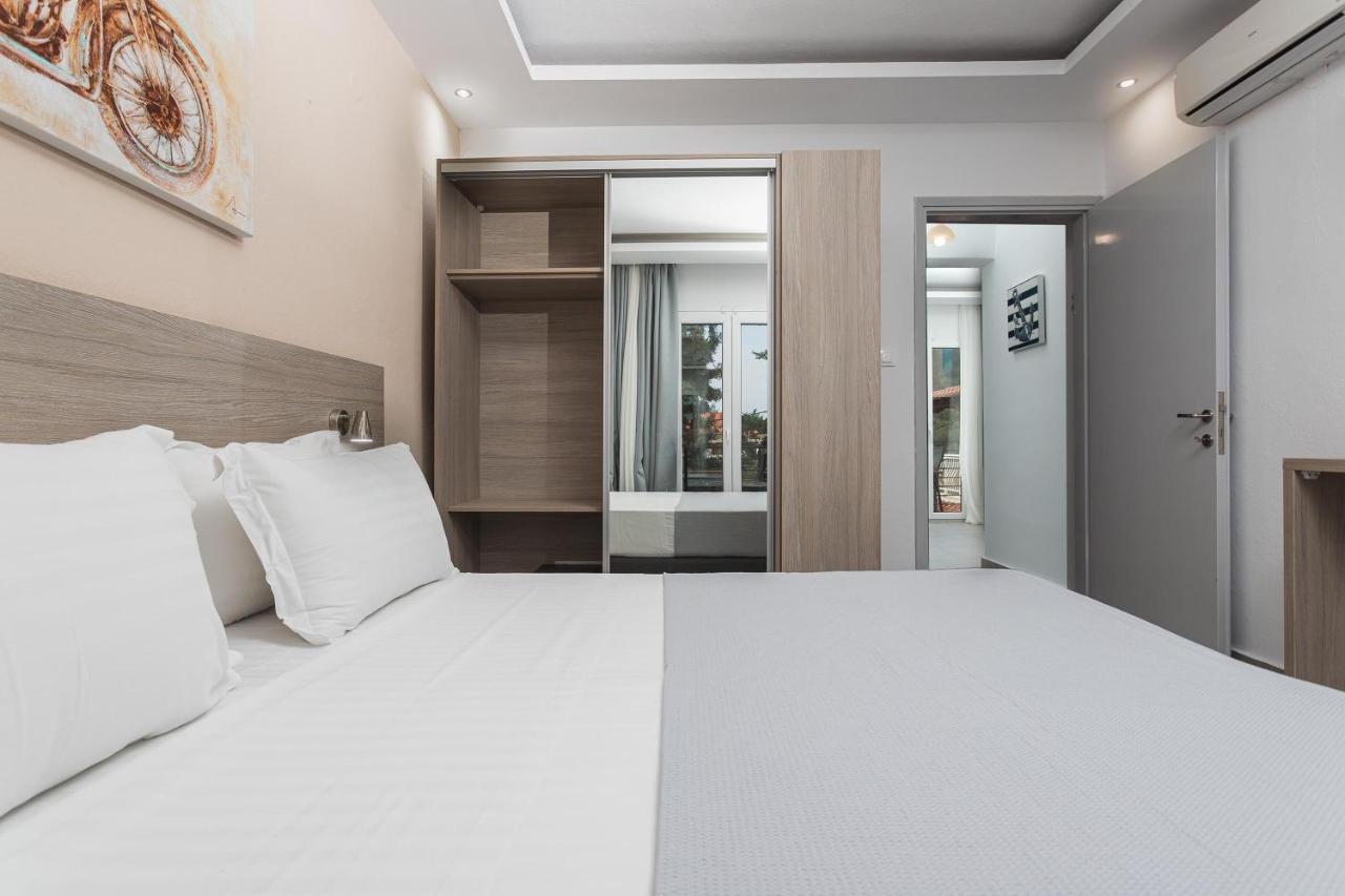 Newstory Suites Possidi Exterior photo