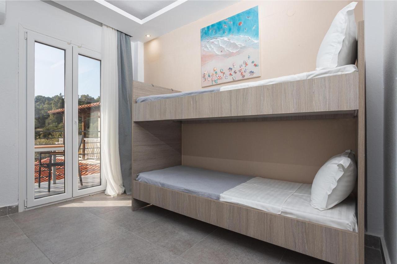 Newstory Suites Possidi Exterior photo